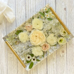 Resin Flower Tray, Gift, Bouquet Preservation, Preserved Wedding Bouquet, Memorial Service Flower, Pressed flower, Deposit
