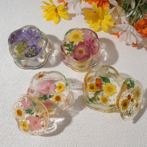 Resin Jewelry Tray With Real Dried Flowers,Ring Tray,Handmade Resin Trinket Dish,Pressed Flower Resin Box,Wedding Decor,Birthday Gift