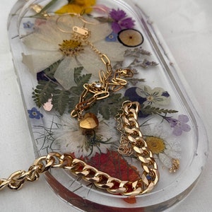 Pressed Flower Trinket Dish, Soap Dish, spoon rest, handmade unique gifts.